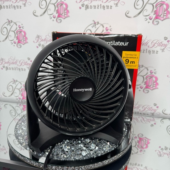 Honeywell fan 30ft turbo force black 3 speeds pivots quiet air fan cool down - Picture 4 of 5